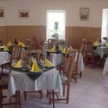 Fuezi Panzio Bed & Breakfast Шопрон Екстериор снимка