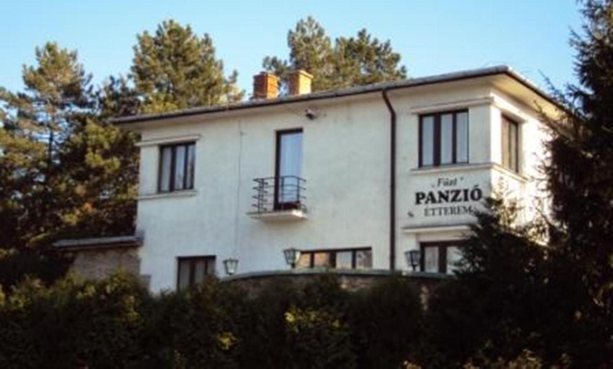 Fuezi Panzio Bed & Breakfast Шопрон Екстериор снимка